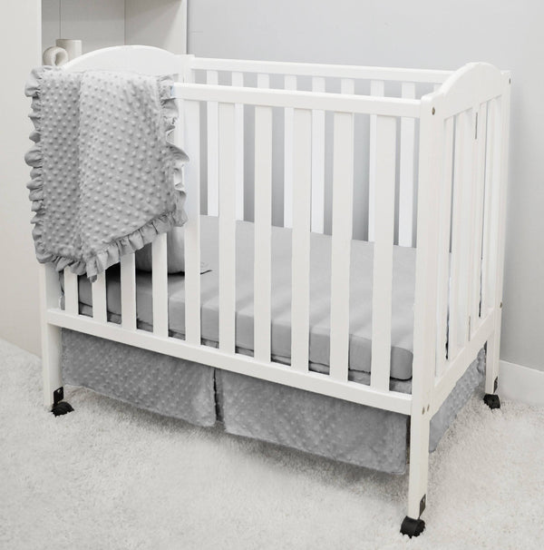American Baby Company Heavenly Soft Minky Dot 3-Piece Mini/Portable Crib Bedding Set, Grey